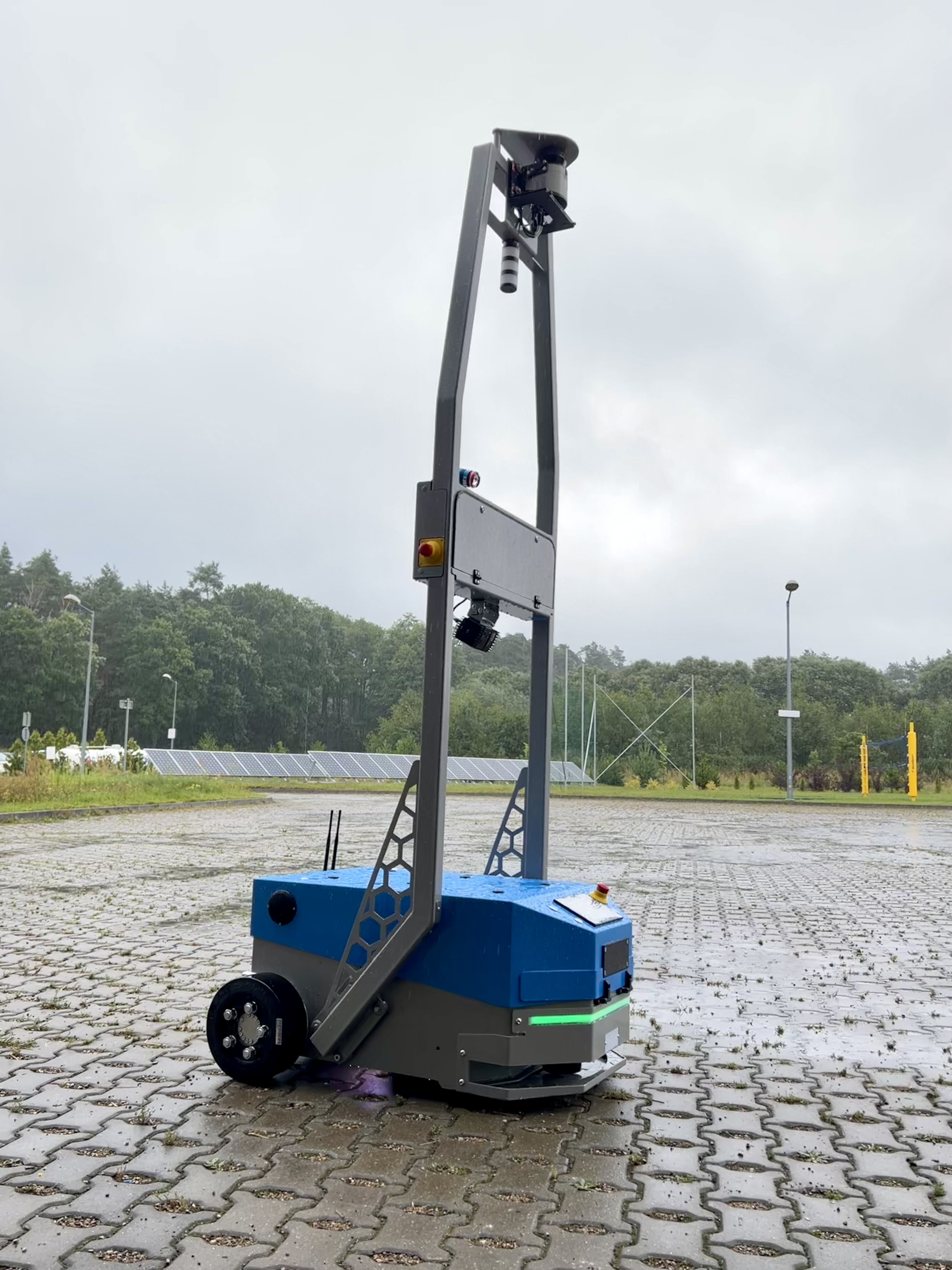 robot mobilny TRANSPORTER T15 wersja outdoor