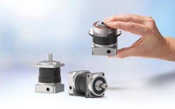 New compact precision gears: drive power in a size 055 housing